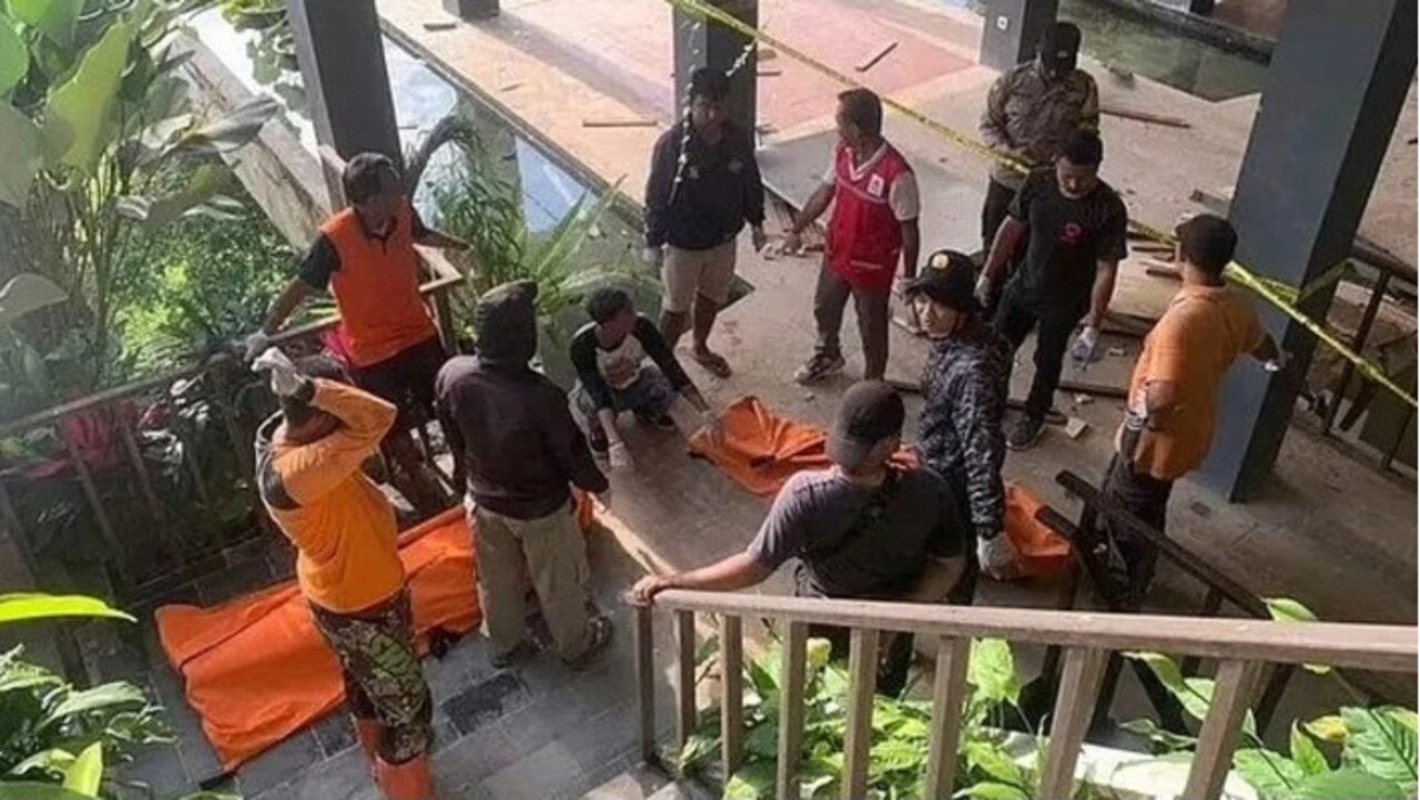 Five people died after a cable carrying a glass lift at the Ayuterra Resort in Bali snapped. Picture: X / misterdetektif