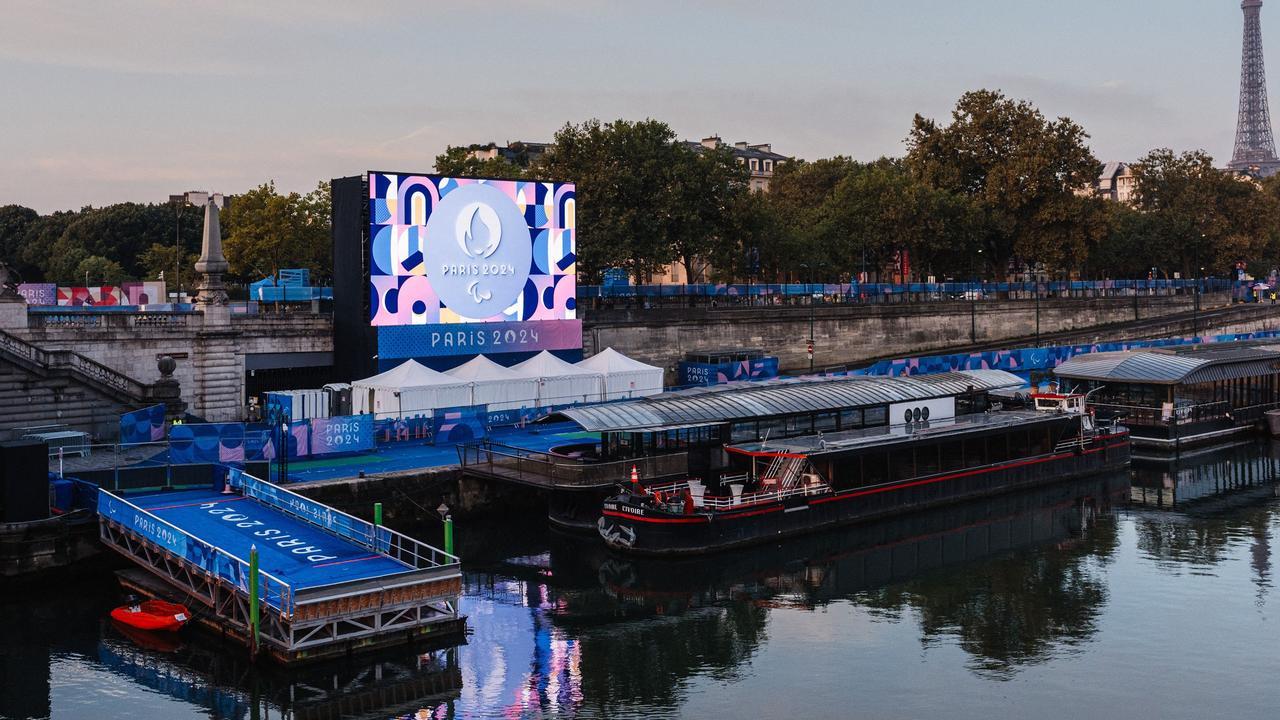 The Seine after the Paralympic triathlon was postponed. Photo by Dimitar DILKOFF / AFP