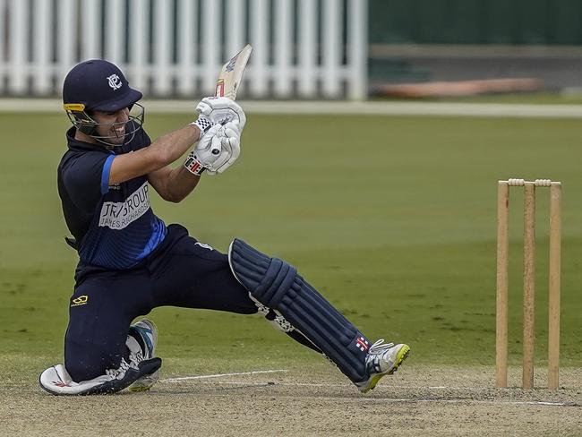 Prahran batsman Damon Egan gets inventive in the grand final. Picture: Valeriu Campan