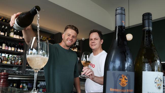 Adelita owner Chris Hollingsworth and Unovino Managing Director Adam Coward, Wynnum. Picture: Liam Kidston