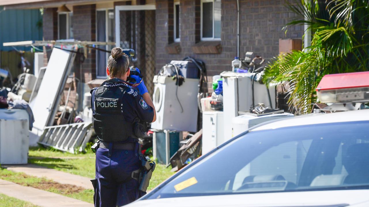 Emergency crews called to early morning house fire | The Courier Mail