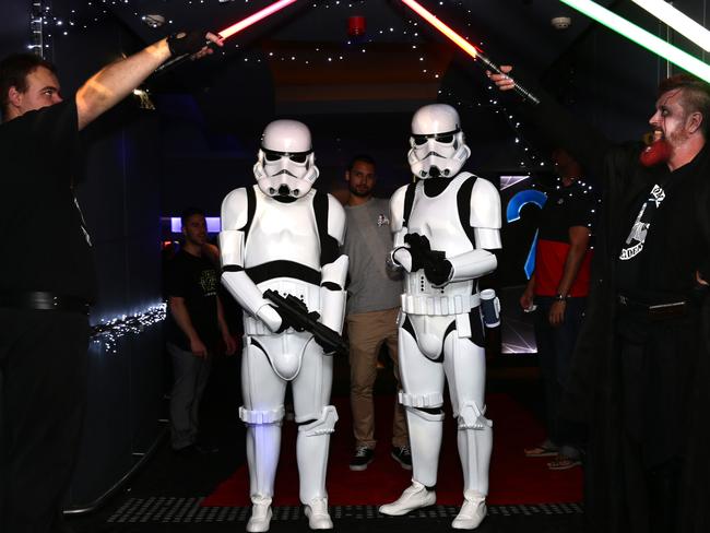 The Star Wars (The Force Awakens) midnight screening was a huge thumbs up for hard core fans who dressed for the occasion.