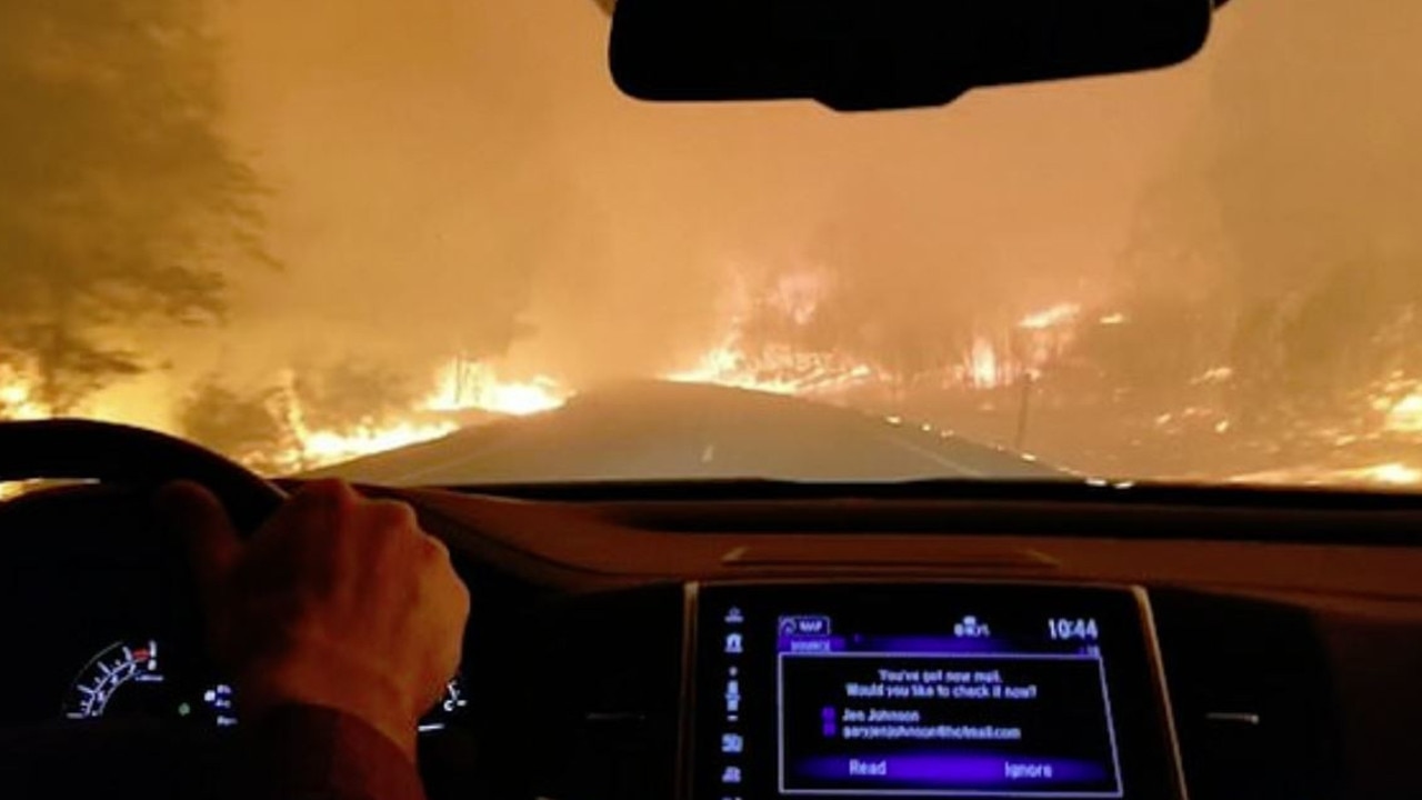 California Fires: Bushfires Rage As Stars Flee | News.com.au ...