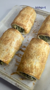 Fast and easy spinach and cheese rolls