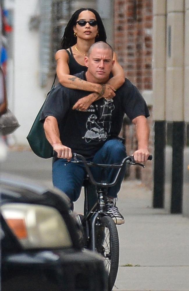 Kravitz hitches a ride on Tatum’s bike. Picture: TheImageDirect