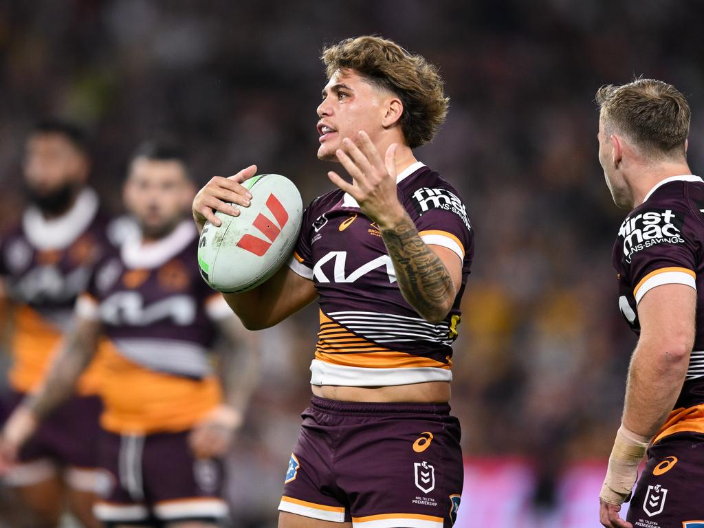 Kevin Walters will be wanting more patience from Reece Walsh and the Broncos in round 10. Picture: NRL Imagery