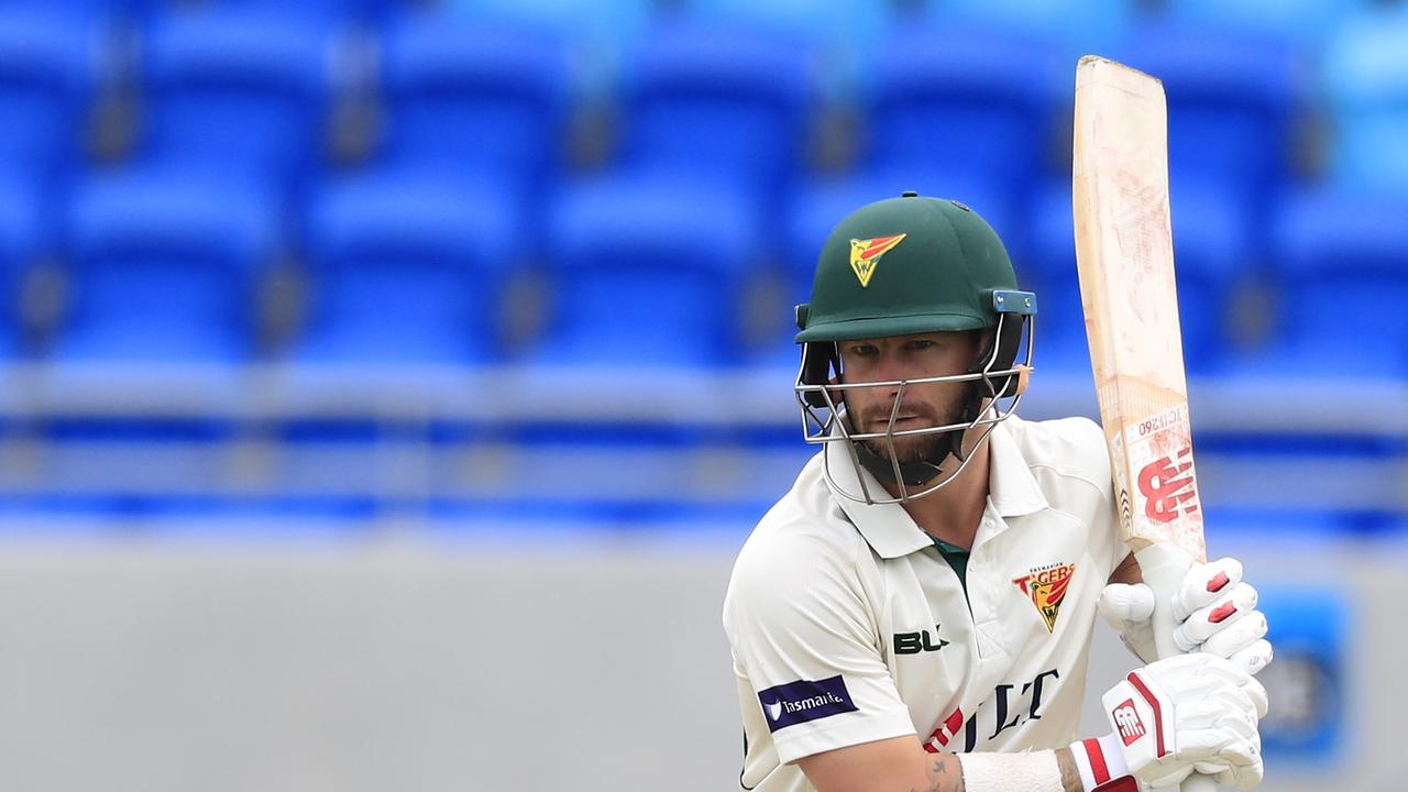 Matthew Wade has been backed to return to the Australian Test team by David Hussey.