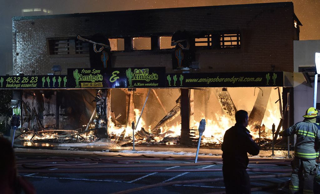 Fire destroys Amigo's Bar and Grill in Margaret St. Picture: Bev Lacey