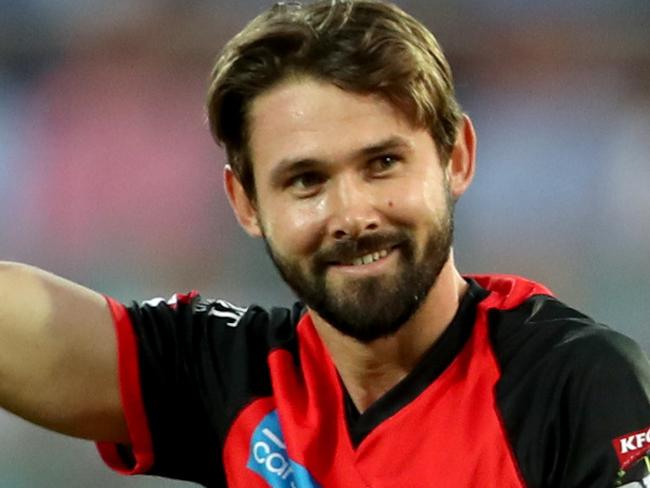 Kane Richardson of the Renegades catches the wicket of Matt Short of the Strikers during the Big Bash League (BBL) match between the Adelaide Strikers and the Melbourne Renegades at Adelaide Oval in Adelaide, Sunday, December 23, 2018. (AAP Image/Kelly Barnes) NO ARCHIVING, EDITORIAL USE ONLY, IMAGES TO BE USED FOR NEWS REPORTING PURPOSES ONLY, NO COMMERCIAL USE WHATSOEVER, NO USE IN BOOKS WITHOUT PRIOR WRITTEN CONSENT FROM AAP