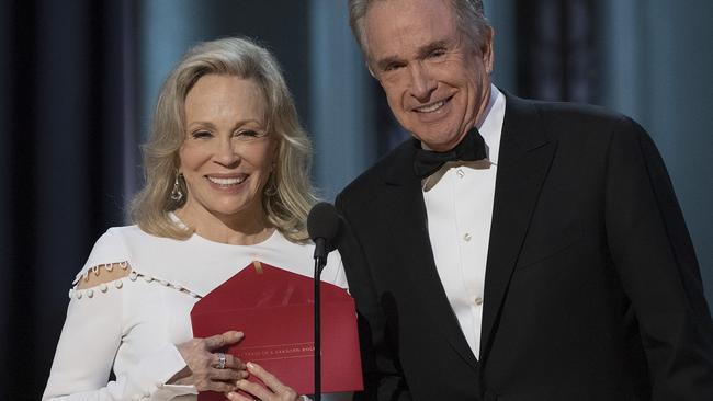 Faye Dunaway and Warren Beatty presenting Best Picture at the Academy Awards last year. Picture: Eddy Chen/Getty Images