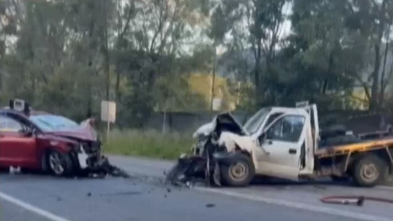 Tamborine Mountain Rd crash: Two adults, three children taken to ...