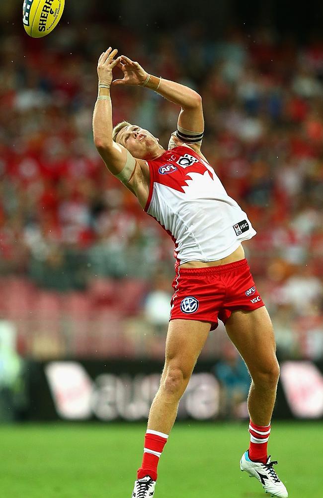 Daniel Hannebery drops a mark during the Round 1 loss to GWS. Photo by Ryan Pierse