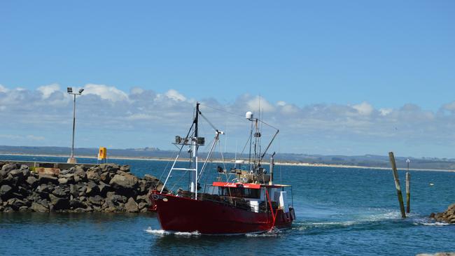 Hursey Seafood boat arrives at Stanley wharf in Tasmania