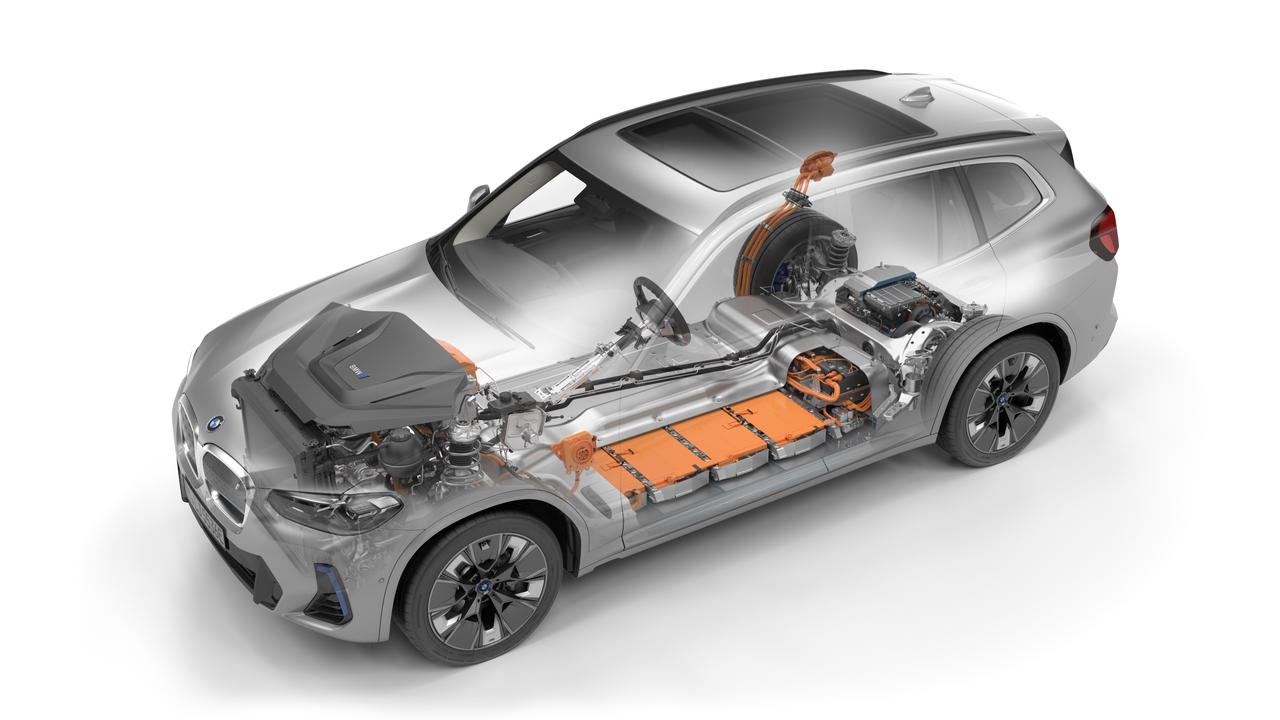 Like other electric cars adapted from petrol models, the iX3 doesn’t capitalise on packaging advantages offered by battery tech – there’s no storage under the bonnet.