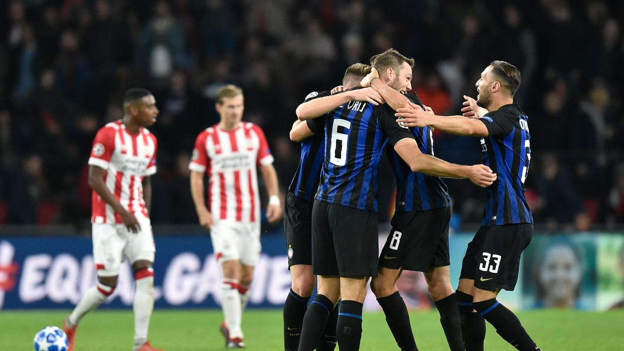 Inter Milan's players celebrate