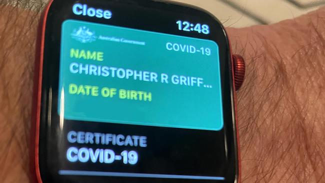 A digital vaccination certificate on Apple watch.