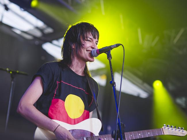 Jen Cloher says she was gender-bullied as a young woman.