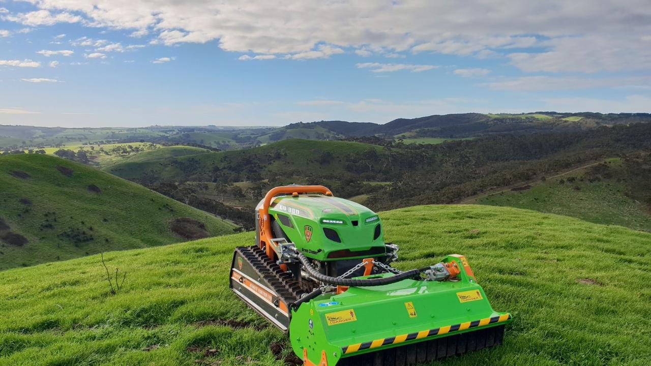 MDB LV 500 Pro Green Climber Remote Controlled Mulcher