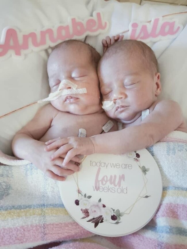 Identical twins Annabel and Isla Day.