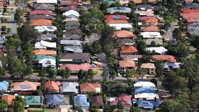 A total of 6948 homes were built in Queensland in the March quarter of 2024.