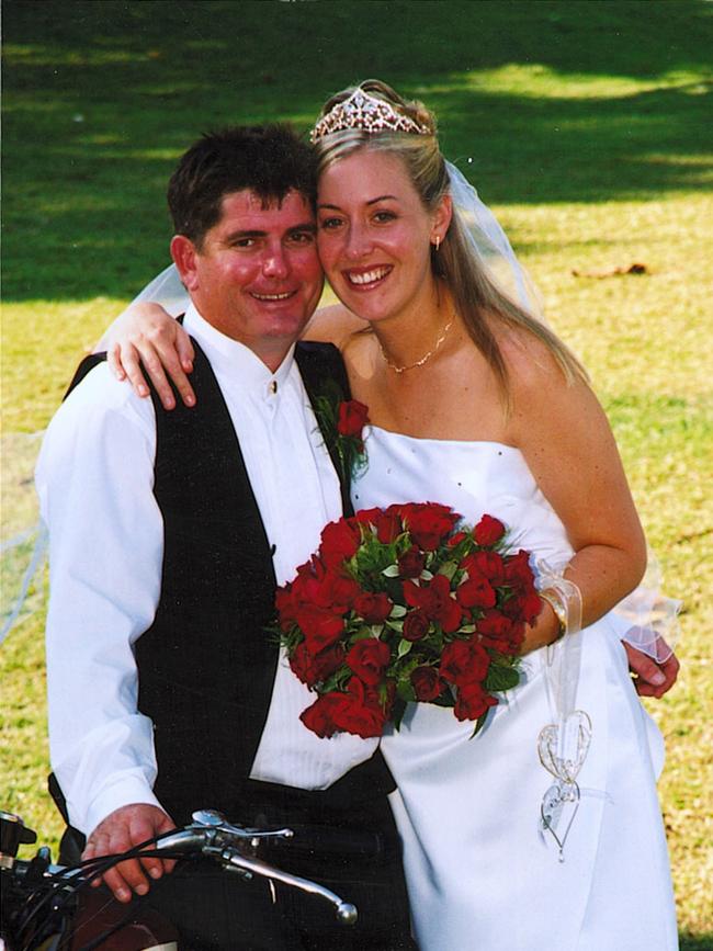 Greg Connor and Angela Connell were married at Queens Park in Maryborough on October 10, 2004.