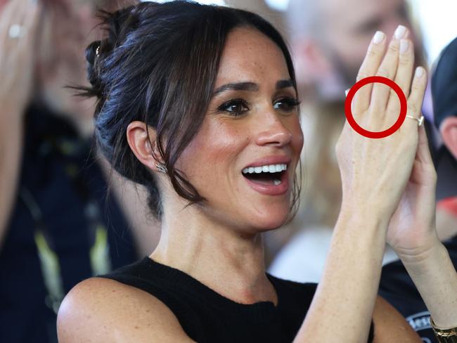 Meghan Markle has been spotted without her engagement ring at the Invictus Games.