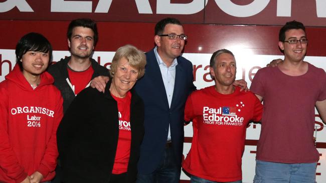 Daniel Andrews visits campaign volunteers.