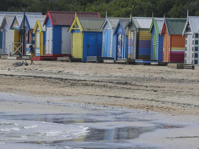 Local Coronavirus Impact. Brighton Beach.Picture by Wayne Taylor 15th April 2020