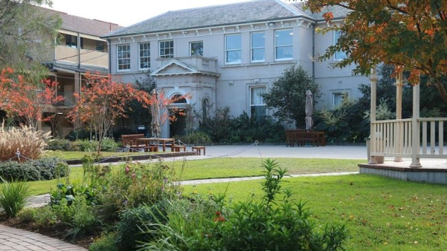 Melbourne's Shelford Girls’ Grammar is fighting to attract and keep students.