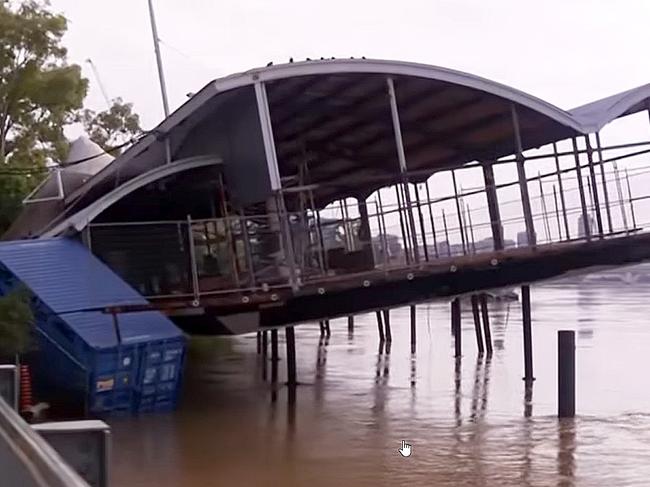 It’s time to demolish this Brisbane River eyesore once and for all