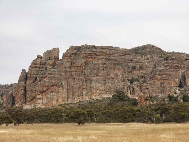 Woman dies after cliff fall at rock climbing hot spot