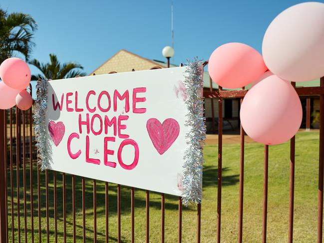 A sign in Carnarvon celebrating Cleo Smith’s return to her family. Picture: Getty Images