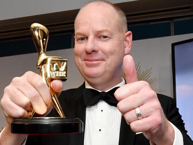 Tom Gleeson poses for a photograph after winning the Gold Logie for most popular personality on Australian TV during the 2019 Logie Awards at The Star Casino on the Gold Coast, Sunday, June 30, 2019. (AAP Image/Darren England) NO ARCHIVING, EDITORIAL USE ONLY