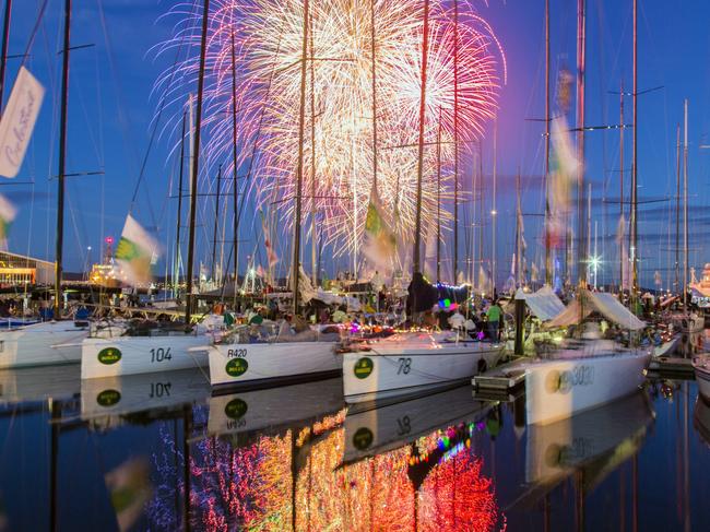 Marina Ambiance Constitution Dock Hobart Fireworks New Year's Eve. Picture: DANIEL FORSTERfor boating page for Hobart Mercury