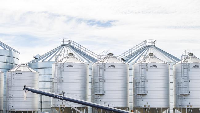 GRAIN: Export Hay - Mark Cossar at Natte YallockMark Cossar on his farm at Natte YallockPICTURED: Generic farm. Grain silo. Silos. Stock Photo.Picture: Zoe Phillips