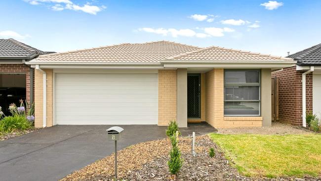 5 Earhart St, Pakenham, is listed for sale at $600,000-$660,000 thanks in part to the suburb’s median house price rising $257 a day in 2021.