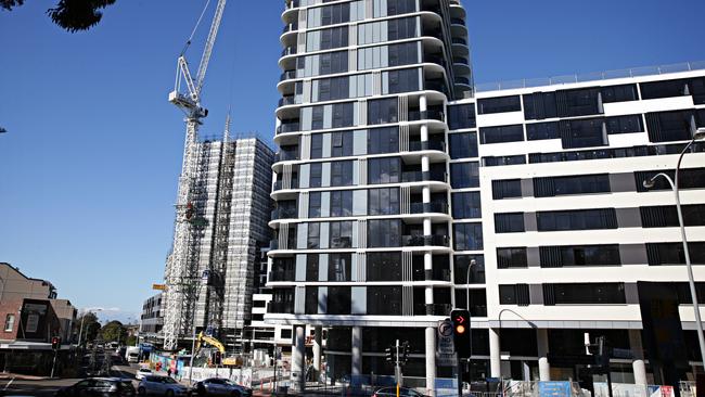 Meriton construction being carried out in Dee Why. Picture: Adam Yip / Manly Daily