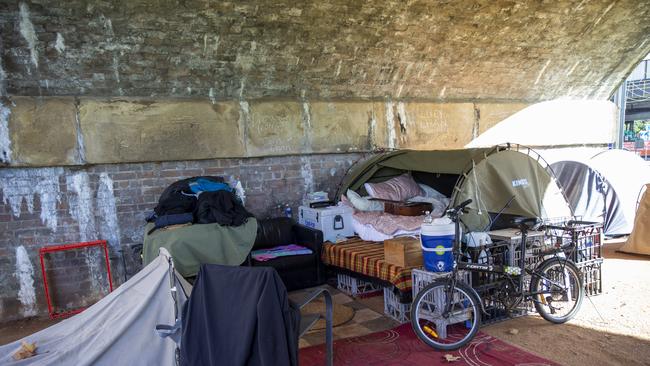 People are being forced into homelessness as the cost of living crisis intensifies. Picture: NCA NewsWire / Christian Gilles