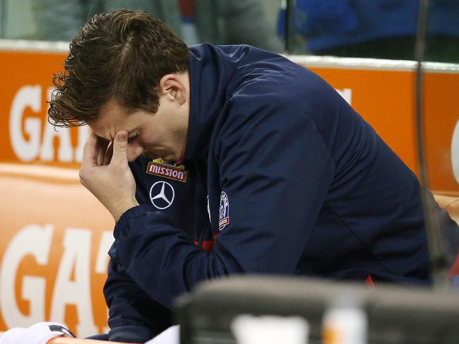 AFL Round 10. 25/05/2018. Collingwood v Western Bulldogs at Etihad Stadium.  Western Bulldogs Zaine Cordy on the bench with concussion  at 3 qtr time    . Pic: Michael Klein