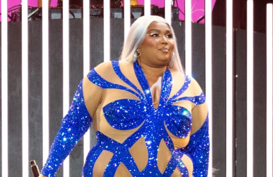 Lizzo is the latest celeb to take a break from Twitter - CNET