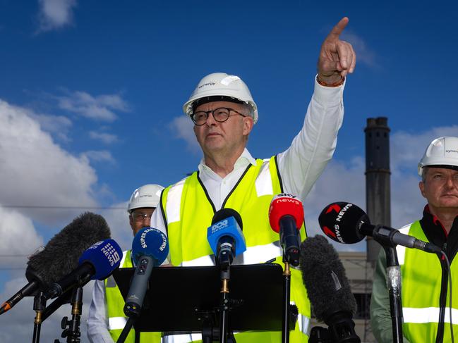 NCA 2025 FEDERAL ELECTION, Labor Bus. April 23, 2025. Australian Prime Minister Anthony Albanese on the campaign trail in Western Australia. The PM is joined by Premier Roger Cook, Climate Change and Energy Minister Chris Bowen, WA Energy Minister Amber-Jade Sanderson and Acting CEO of Synergy Kurt Baker. They are visiting the Collie Battery Energy Storage System located at the Collie Power Station  in the electorate of O'Connor. Collie is one of the seven proposed sites for Peter DuttonÃs nuclear reactors. Picture: Mark Stewart / NewsWire