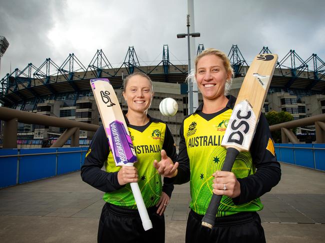 Alyssa Healy and Delissa Kimmince at the MCG ahead of Sundays ICC Women's T20 World Cup 2020 final against India. Picture: Mark Stewart