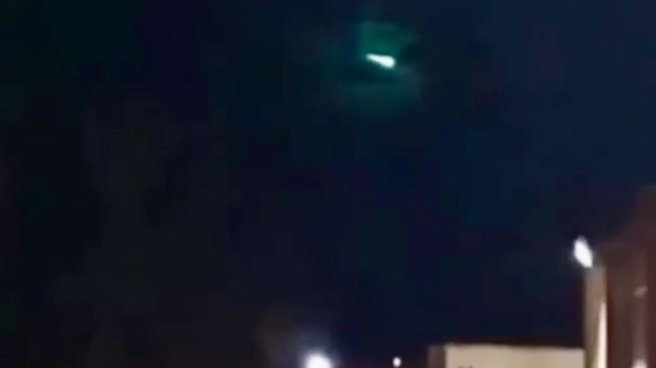 Confusion as ‘fireball’ spotted over Aus