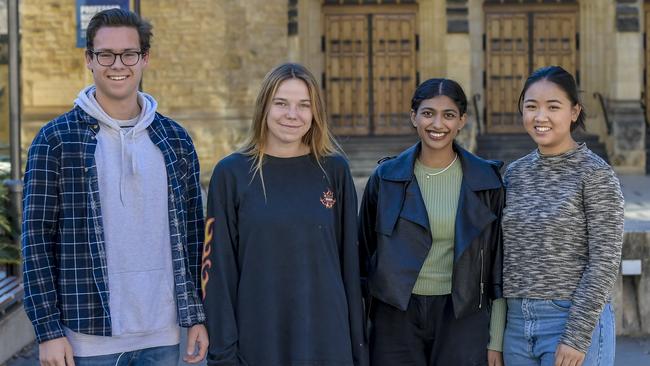 Zak Collingwood, 18, Tiana Scholz, 18, Farah Younus, 21, Kim Tao, 21, had mixed ideas about whether they would opt for an earlier AZ vaccination. Picture: Roy VanDerVegt