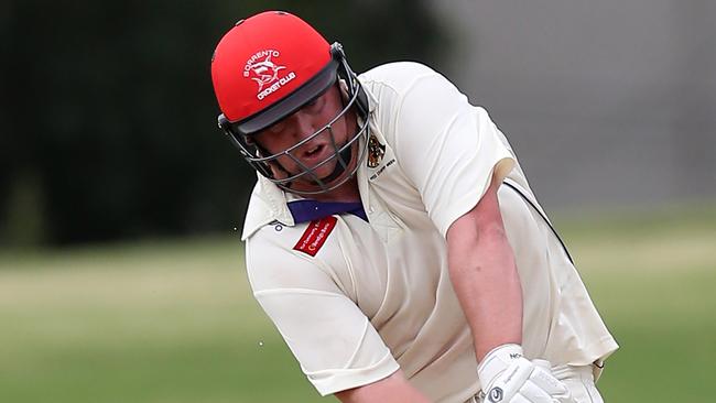 Bobby Wilson batting for Mornington Peninsula against Sale/Maffra in the 2018 final. Picture Yuri Kouzmin