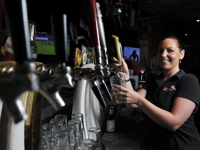 Under Federal Cabinet-in-confidence plans, proposed changes to working holiday visas. Backpackers would be allowed to extend their visa for a second year if they spend at least three months in regional tourism jobs, like in outback pubs or island resorts. Bar worker in Darwin pub Shenanigans Lucy O�Riordan.