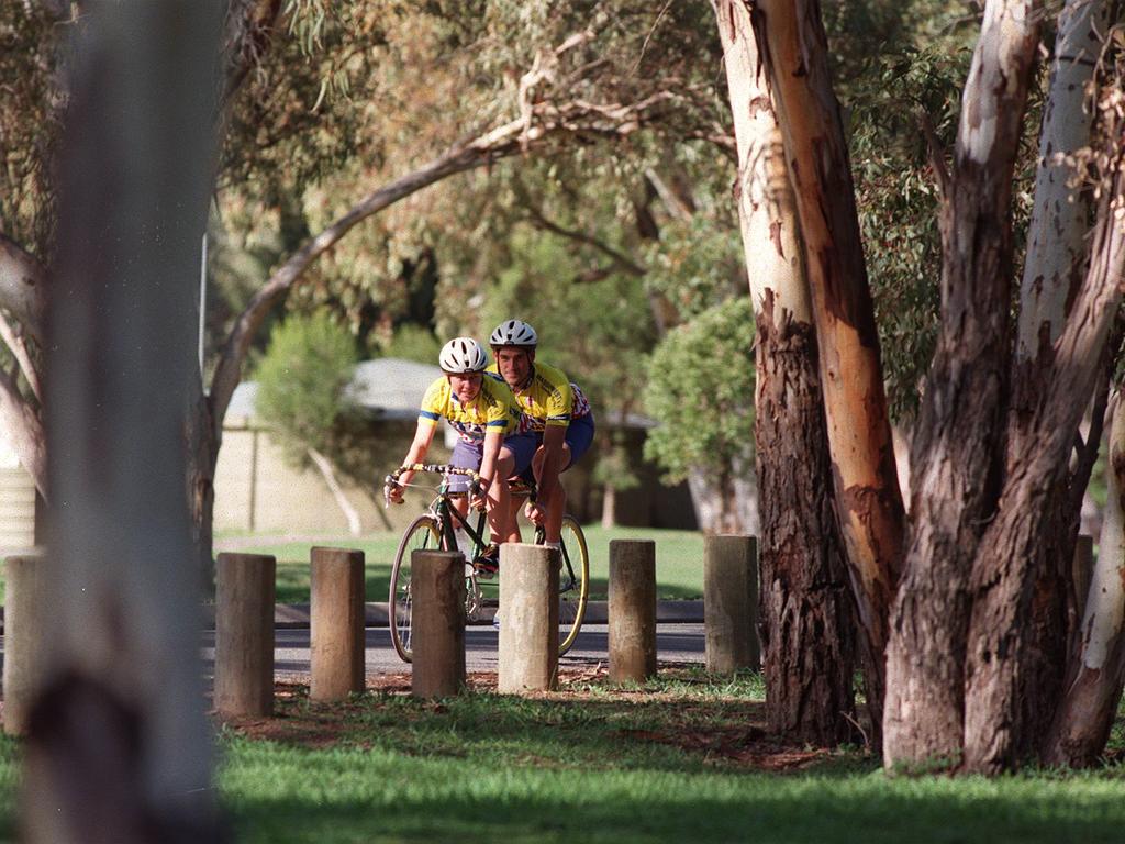 Kieran Modra on a tandem bicycle with wife Kerry.