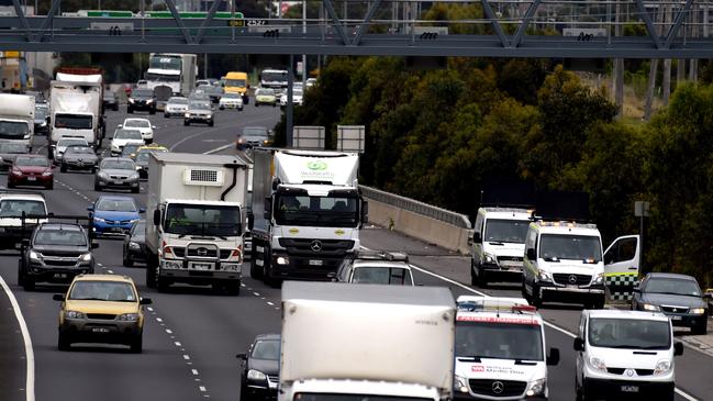 Westgate Freeway maintenance gridlock to cause delays of up to an hour ...