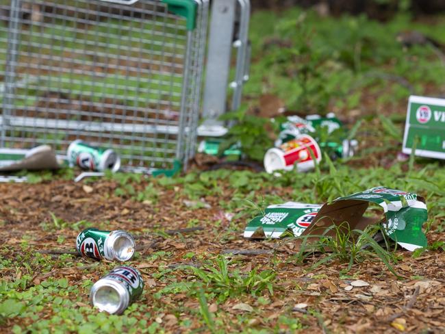 Generic images of alcohol being consumed in the Darwin CBD. Generic images of alcohol rubbish. Picture: Floss Adams.