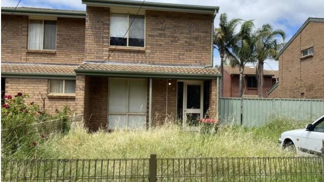 A man was allegedly lured to a house and threatened for his banking details. Picture: Gabriel Polychronis/The Advertiser